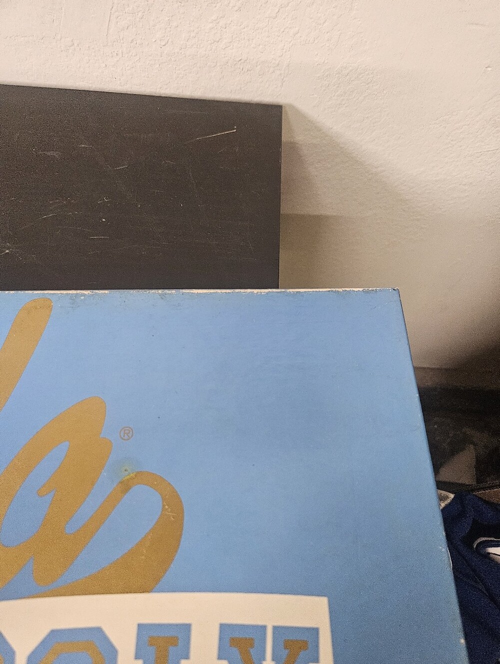UCLA UCLAPOLY Board Game - Blue and Gold - Picture 9 of 13